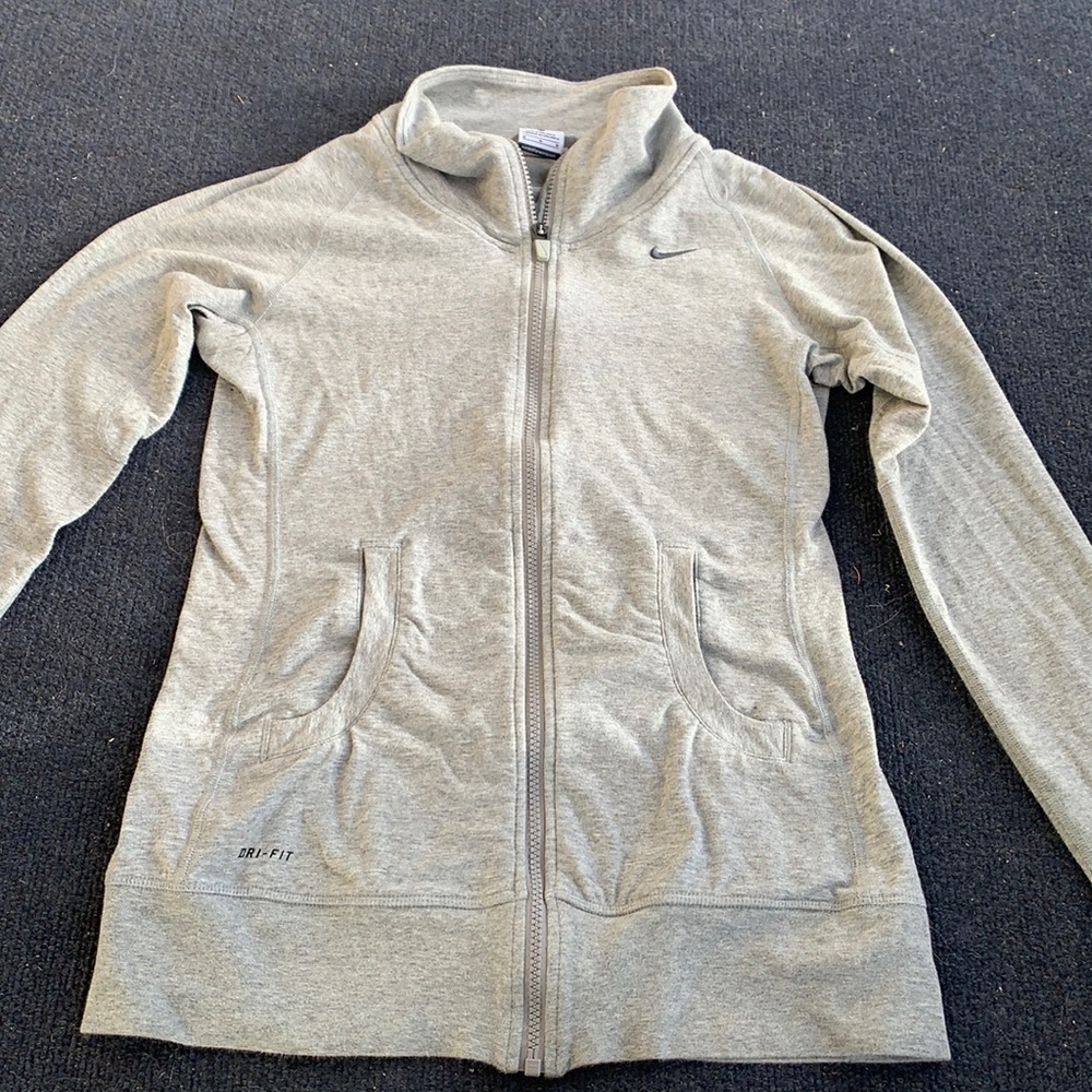 women’s light grey nike zip up